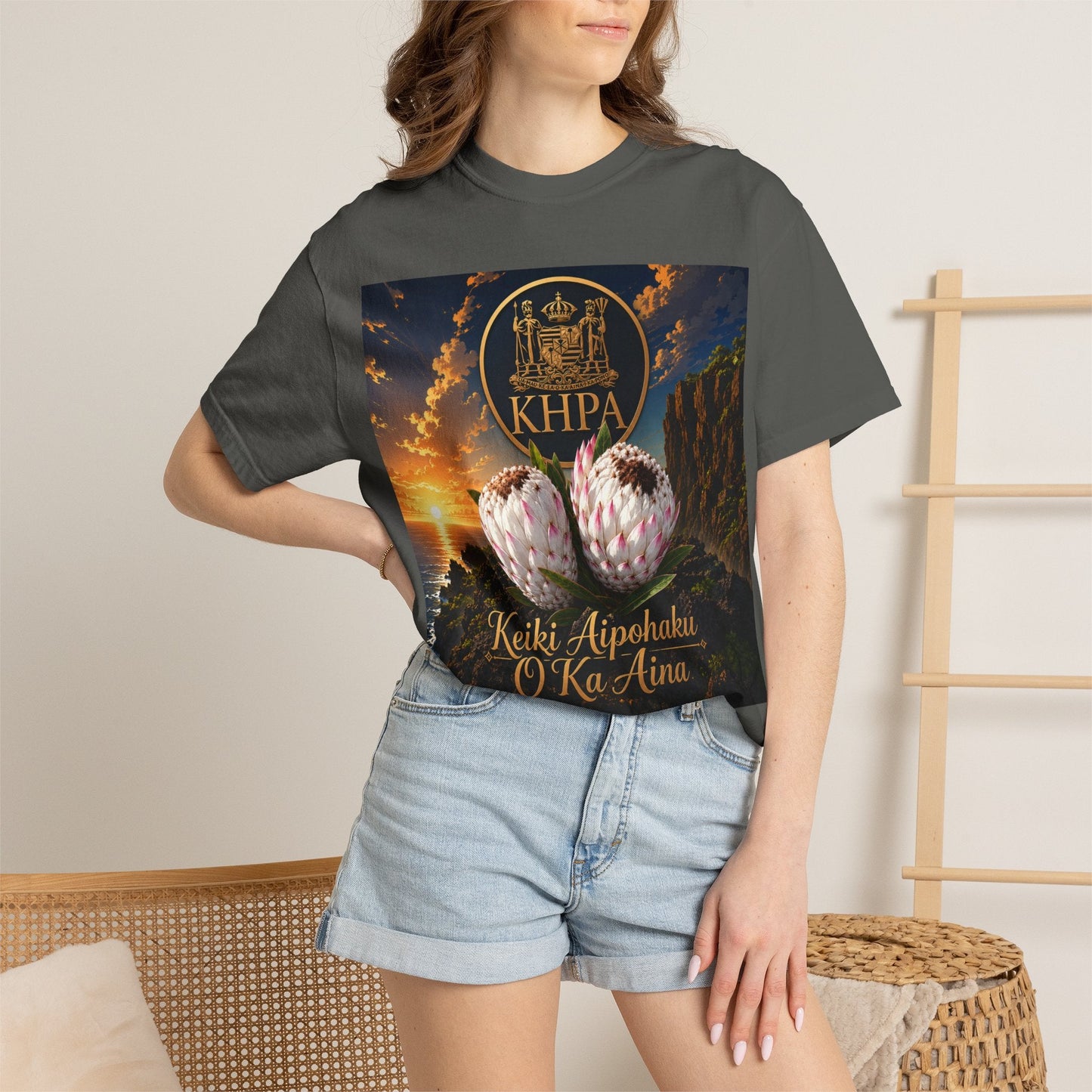 Keiki Aipohaku ʻO Ka ʻĀina T-Shirt — Hawaiian Sunset Protea Design Printify