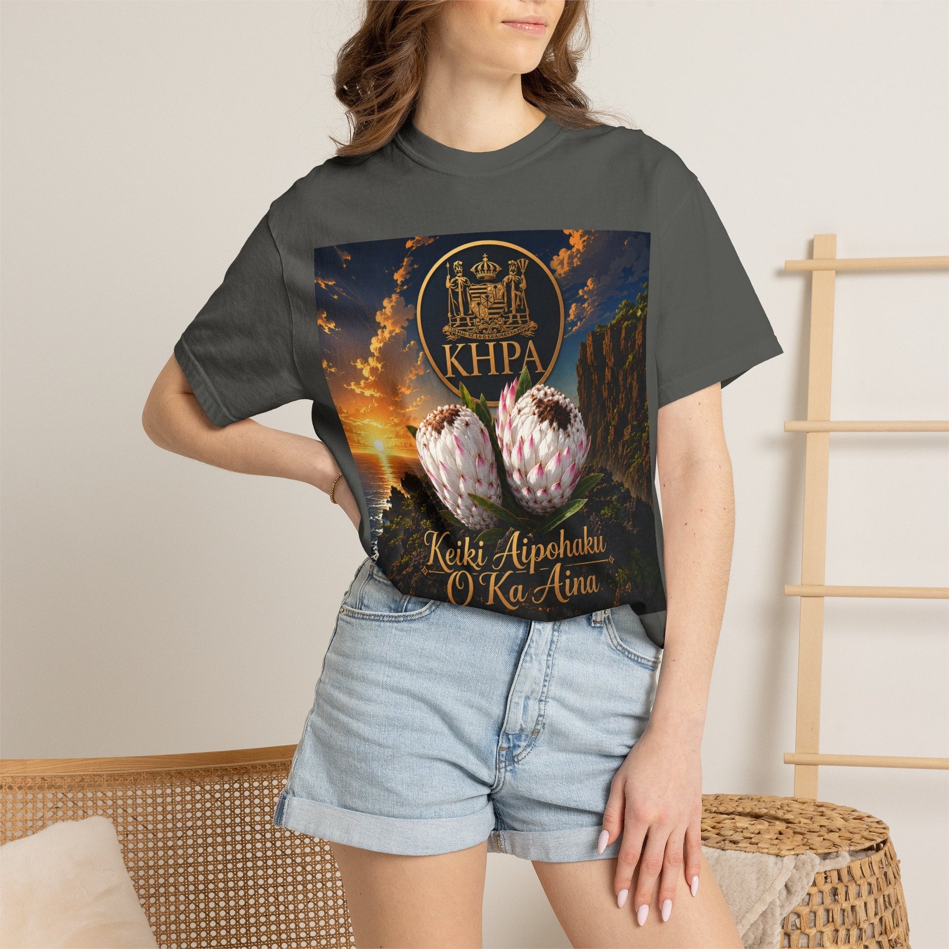 Keiki Aipohaku ʻO Ka ʻĀina T-Shirt — Hawaiian Sunset Protea Design Printify