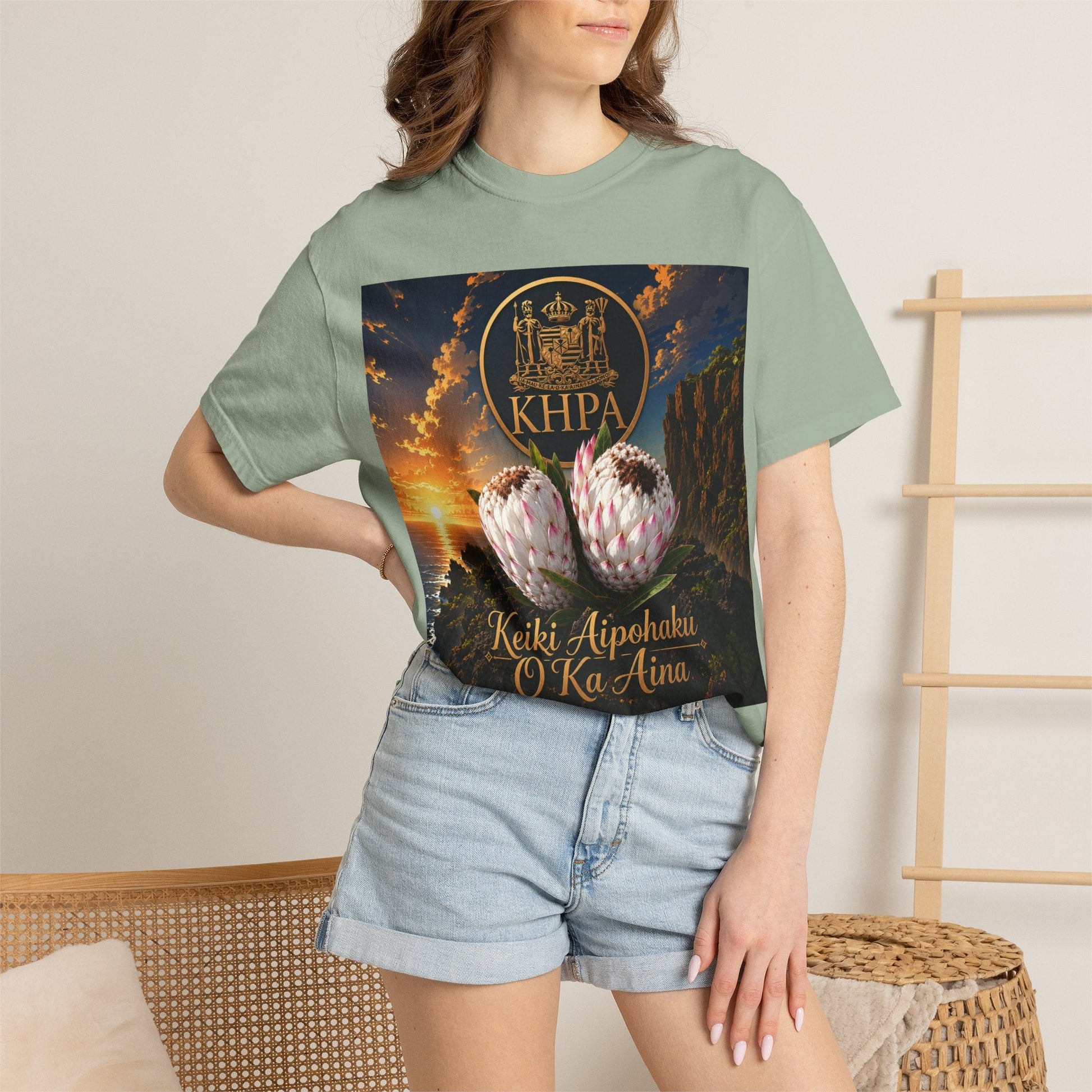 Keiki Aipohaku ʻO Ka ʻĀina T-Shirt — Hawaiian Sunset Protea Design Printify