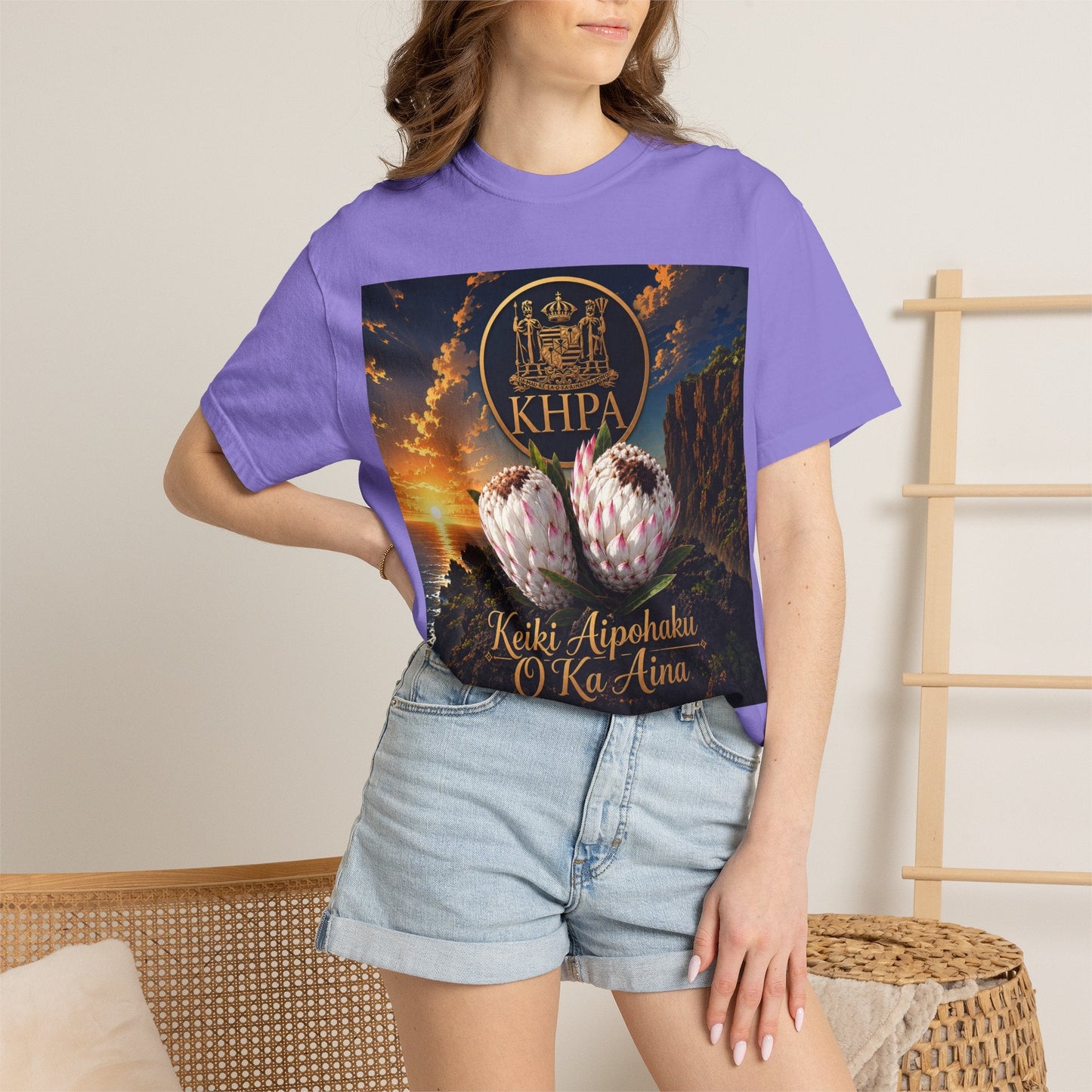 Keiki Aipohaku ʻO Ka ʻĀina T-Shirt — Hawaiian Sunset Protea Design Printify